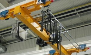 無(wú)錫行車(chē)保養(yǎng)操作是如何進(jìn)行保養(yǎng)維護(hù)？