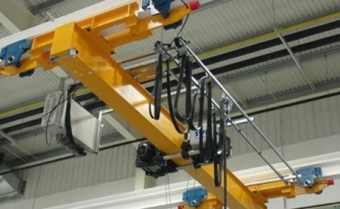 無(wú)錫行車(chē)保養(yǎng)操作是如何進(jìn)行保養(yǎng)維護(hù)？